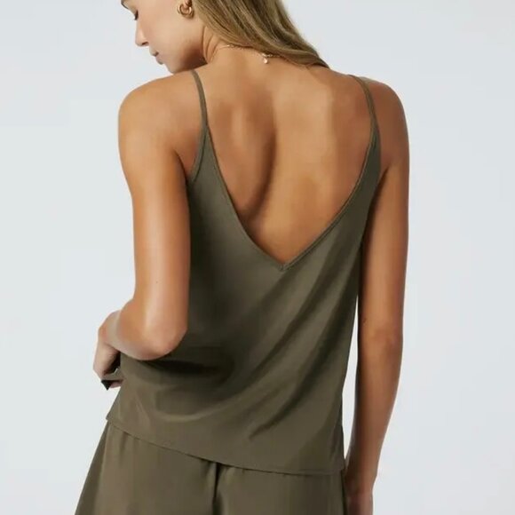 NWT Vuori Villa Cami Tank Top in Dark Oregano - Picture 4 of 6